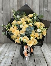 Букет цветов из:  Розы и Лизиантусы #REPLACE_PRED# Таганьково