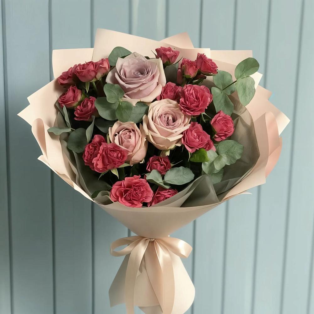 Букет цветов из: Гвоздики и Розы в Таганьково