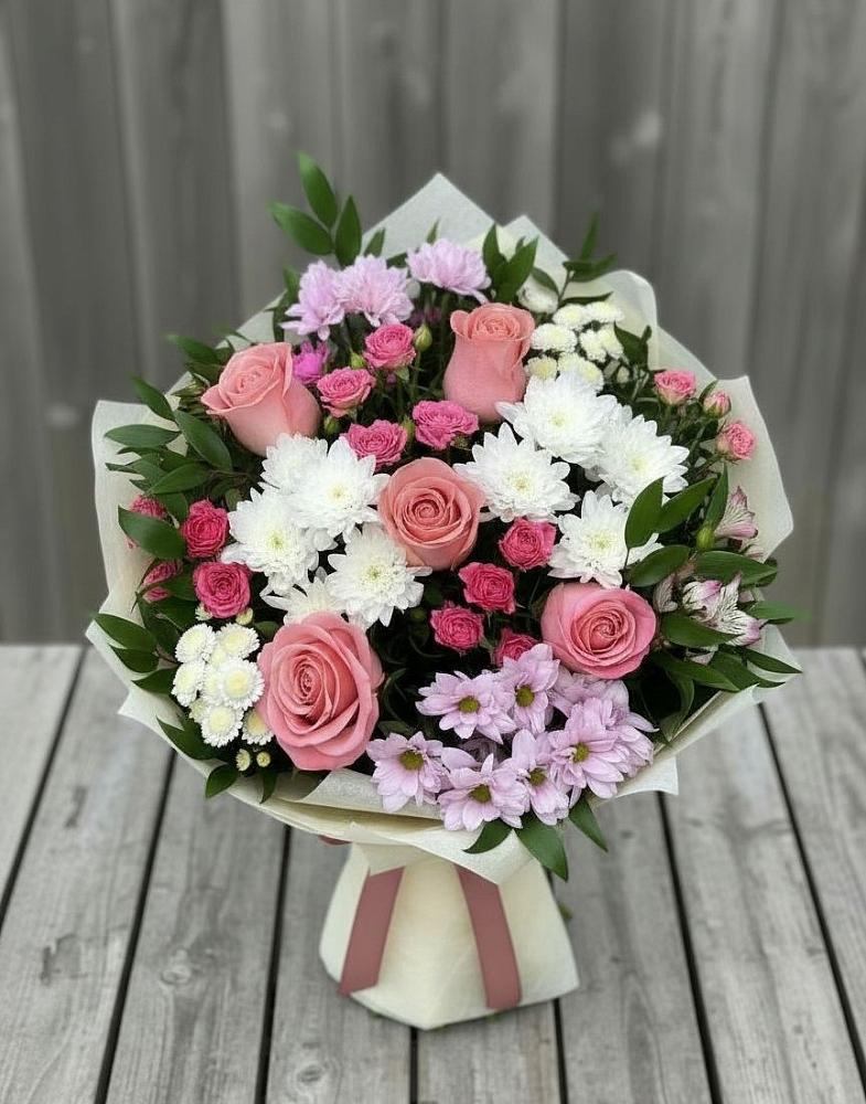 Букет цветов из: Альстромерии, Гвоздики, Розы и Хризантемы в Таганьково