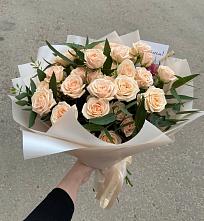 Букет Кремовые розы Латте в Таганьково