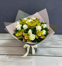 Букет цветов из:  Орхидеи и Розы в Таганьково