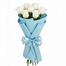 Букет 7 белых роз Проуд в Таганьково