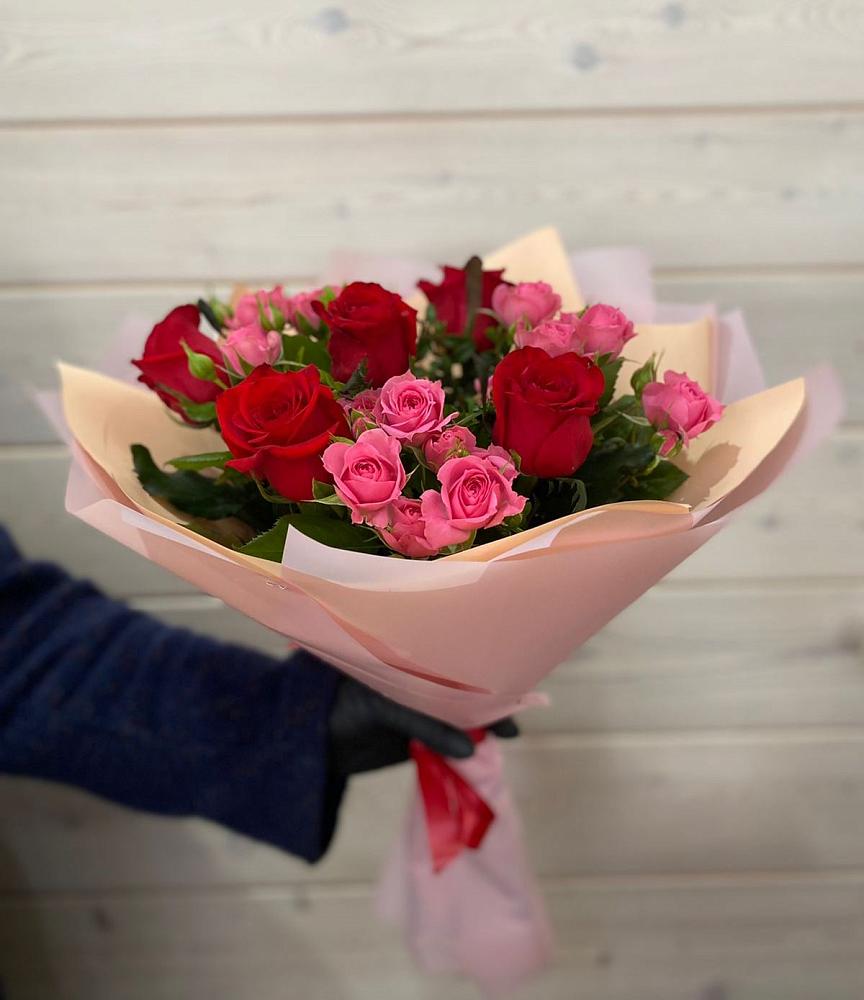 Букет цветов из: Розы в Таганьково